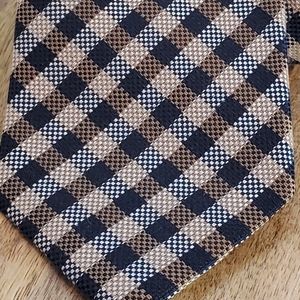 Beautiful Nordstrom Men's Tie 60% Silk 40% Wool Navy, tan, brown, white 3 1/4"